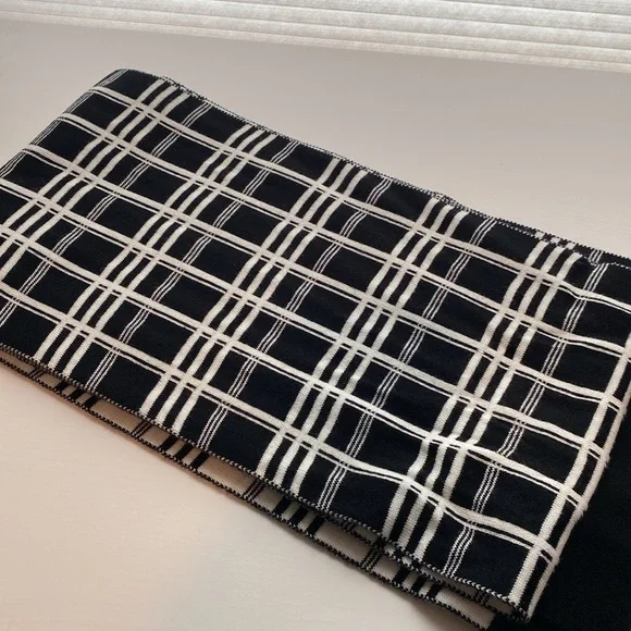 Kate Spade Bow Scarf - Picture 3 of 3